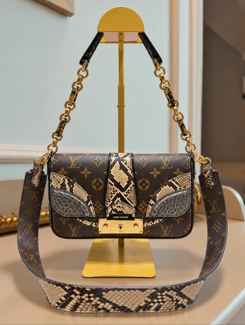 🦄 ULTRA RARE Louis Vuitton Monogramissime Alligator & Python Shoulder Bag! 🦄
